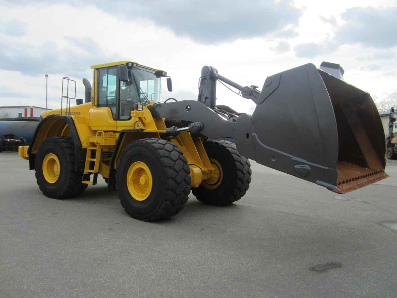 Volvo L150F Serie 17628 00603